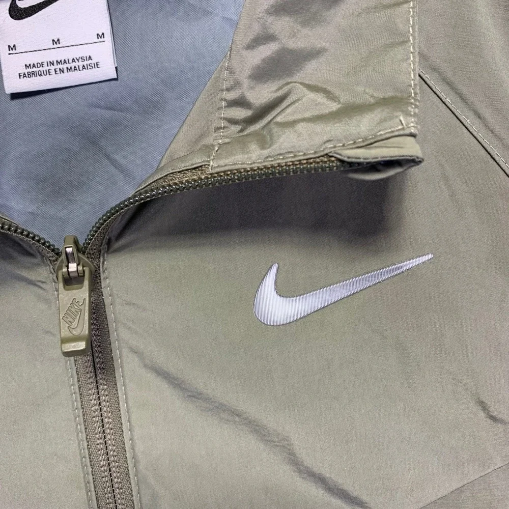 Nike Sample Jacket‎ Size Youth Medium Green Bomber Windbreaker Zip Up Swoosh